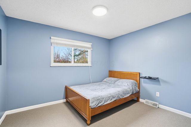 1930 Shallowford Avenue, Columbus, OH 43235