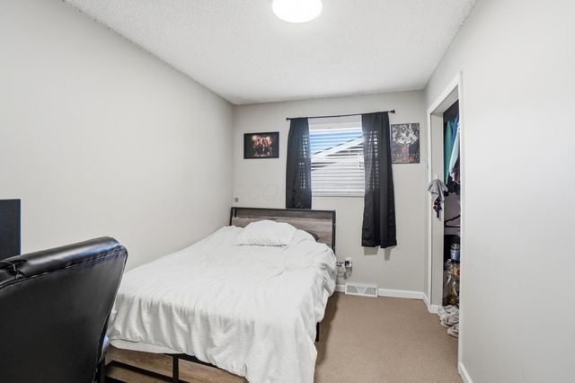 1930 Shallowford Avenue, Columbus, OH 43235