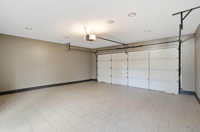 1930 Shallowford Avenue, Columbus, OH 43235