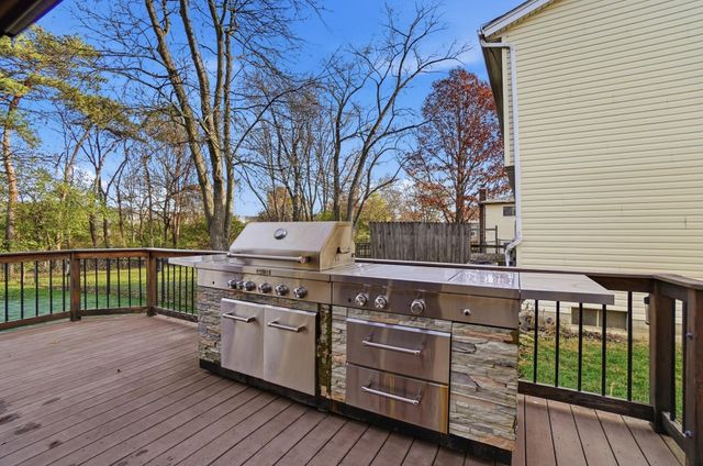 1930 Shallowford Avenue, Columbus, OH 43235