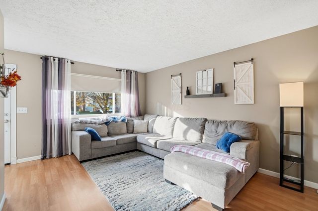 1930 Shallowford Avenue, Columbus, OH 43235