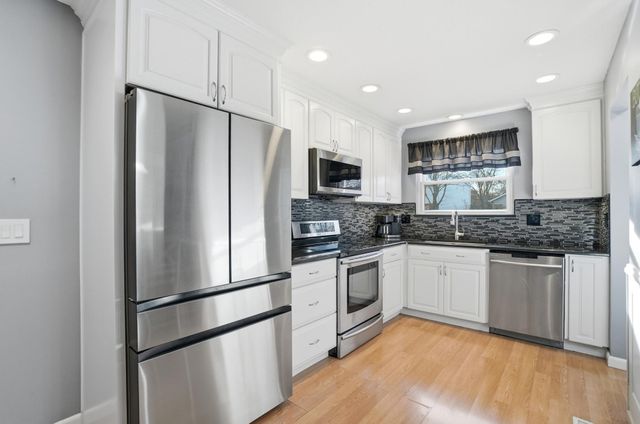 1930 Shallowford Avenue, Columbus, OH 43235