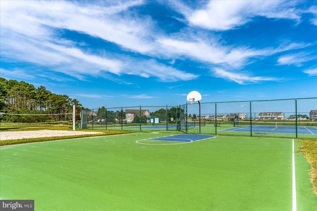 37494 Pettinaro Dr Unit 8706, Ocean View, DE 19970