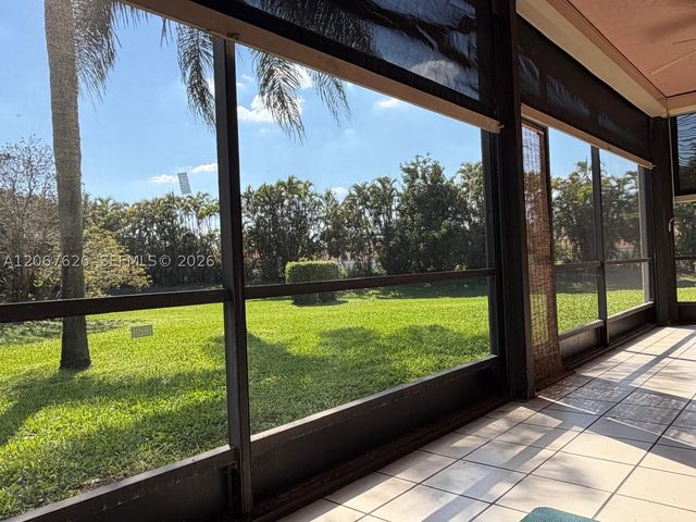 7860 Lexington Club Blvd B, Delray Beach, FL 33446