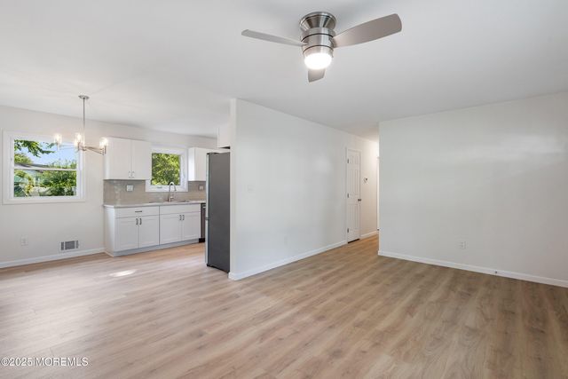 585 Fawn Drive, Toms River, NJ 08753