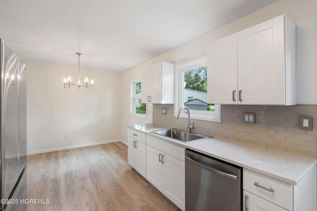 585 Fawn Drive, Toms River, NJ 08753