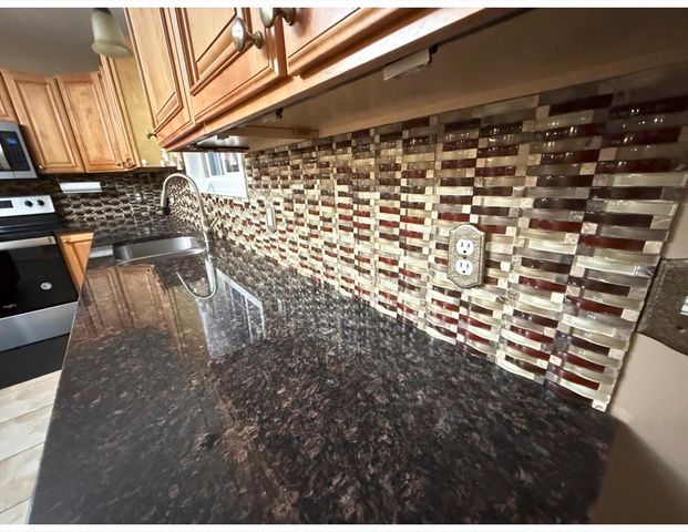 47 Gibbs Street, Worcester, MA 01607