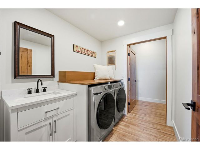 17445 Pond View Pl, Colorado Springs, CO 80908