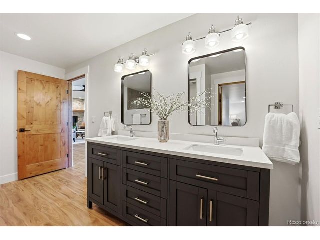 17445 Pond View Pl, Colorado Springs, CO 80908