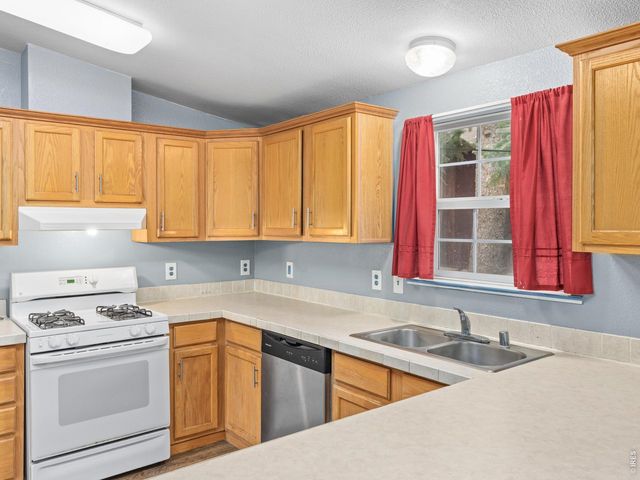 270 River Fork Rd, Drake, CO 80515