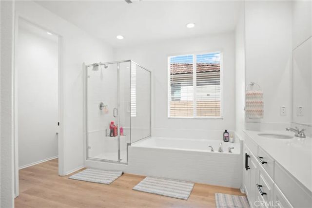 11952 Olivine Rd, Victorville, CA 92392