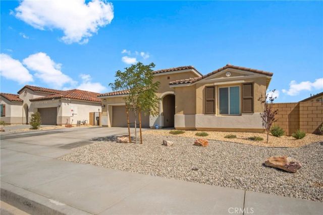 11952 Olivine Rd, Victorville, CA 92392