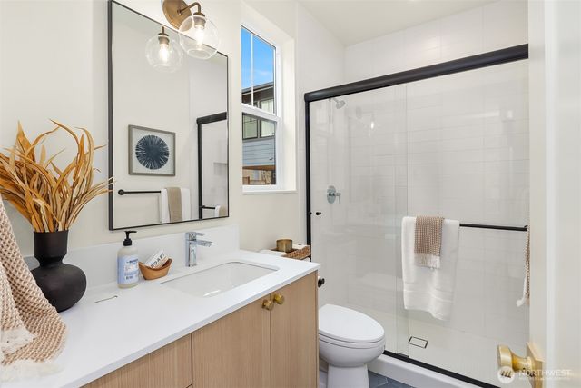 333 18th Avenue, Kirkland, WA 98033