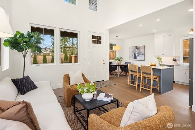 333 18th Avenue, Kirkland, WA 98033