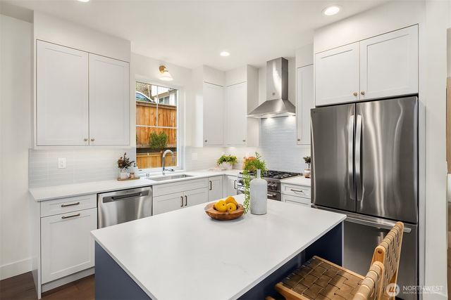 333 18th Avenue, Kirkland, WA 98033