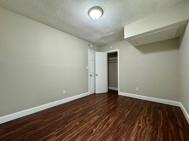 6303 Walden Avenue B, Chattanooga, TN 37421