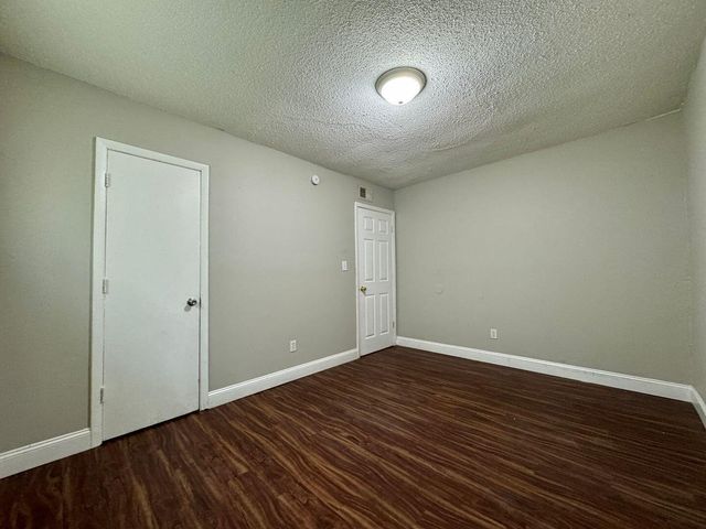 6303 Walden Avenue B, Chattanooga, TN 37421