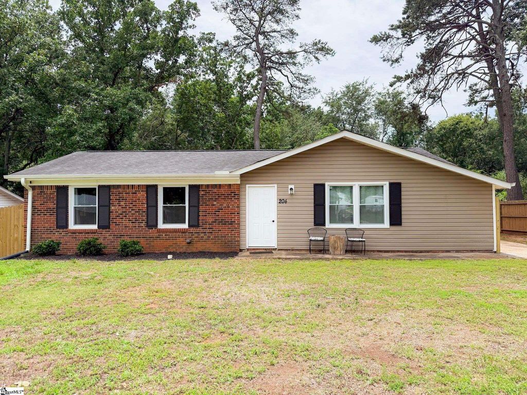 204 Idlewild Avenue, Greenville, SC 29605