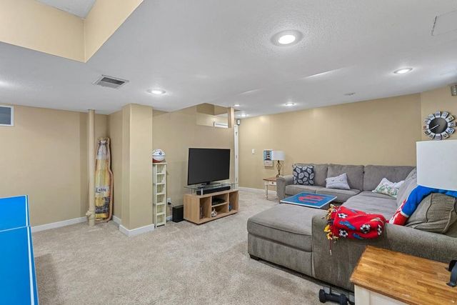 12477 S ACUFF Court, Olathe, KS 66062