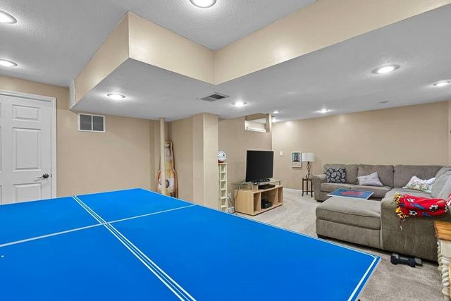 12477 S ACUFF Court, Olathe, KS 66062