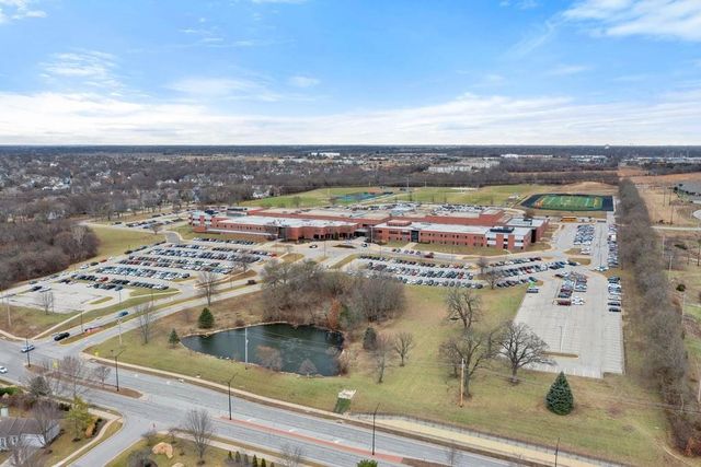 12477 S ACUFF Court, Olathe, KS 66062