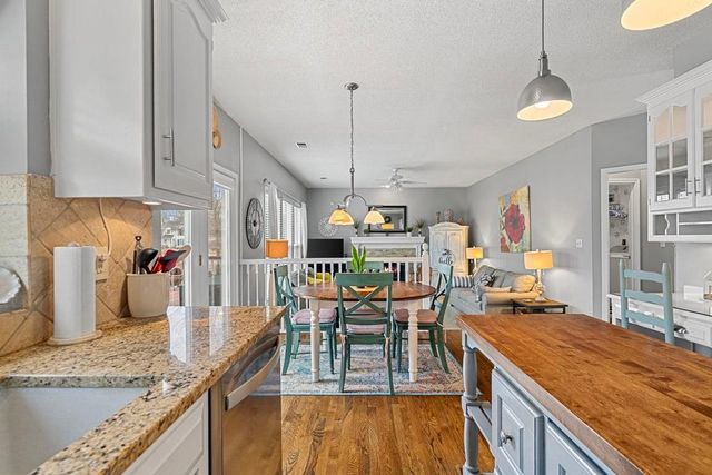 12477 S ACUFF Court, Olathe, KS 66062