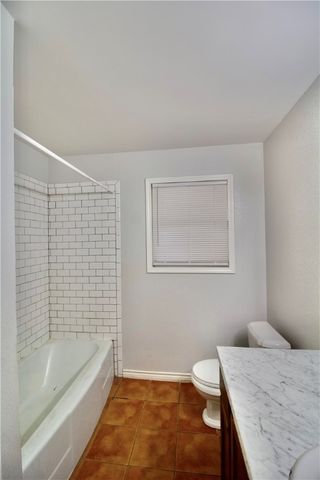 843 W H Ave, Kingsville, TX 78363