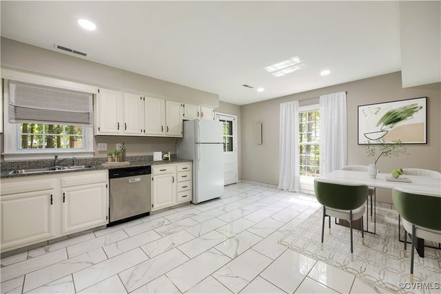 4605 Kingsrow Ct, Glen Allen, VA 23060