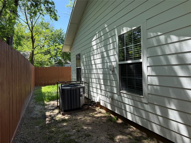 3516 Chicago Street, Dallas, TX 75212