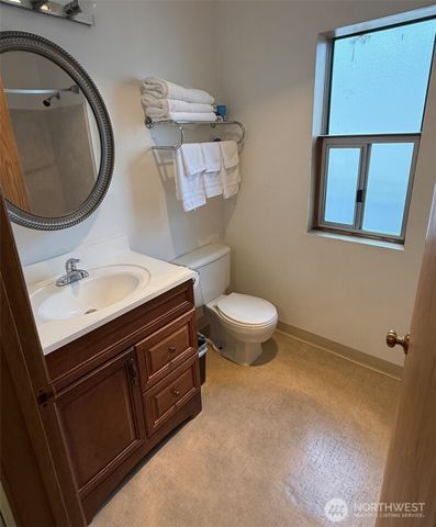 1120 N 91st Street, Seattle, WA 98103