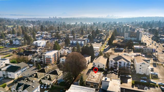 1120 N 91st Street, Seattle, WA 98103