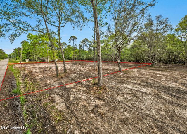 Dorothy Street, Ocean Springs, MS 39564