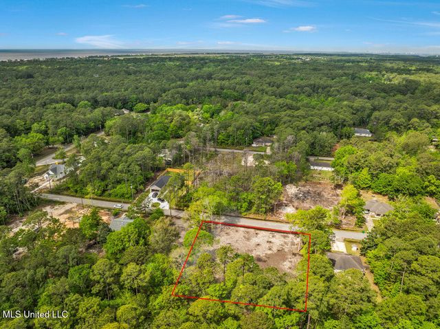 Dorothy Street, Ocean Springs, MS 39564