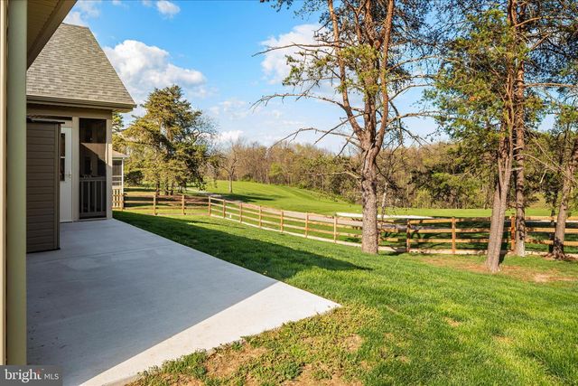 483 WAMPUM LN, Hedgesville, WV 25427