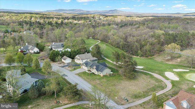 483 WAMPUM LN, Hedgesville, WV 25427