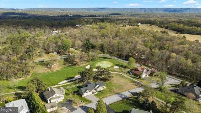 483 WAMPUM LN, Hedgesville, WV 25427