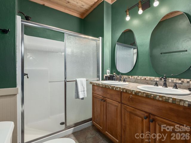 39 Great Aspen Way, Black Mountain, NC 28711