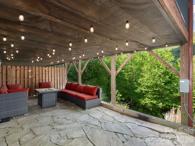 39 Great Aspen Way, Black Mountain, NC 28711