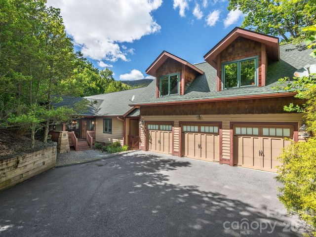 39 Great Aspen Way, Black Mountain, NC 28711