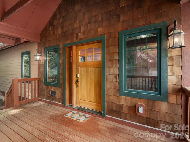39 Great Aspen Way, Black Mountain, NC 28711