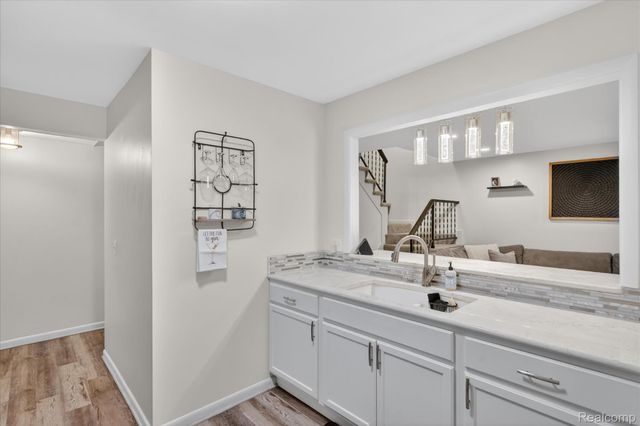 2017 Beekman Court, Flint Charter Township, MI 48532