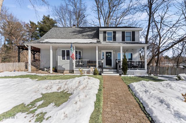 413 E Campbell Rd Extension, Rotterdam, NY 12303