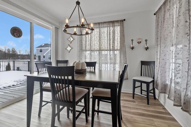 2689 Mapleton AVENUE, East Troy, WI 53120