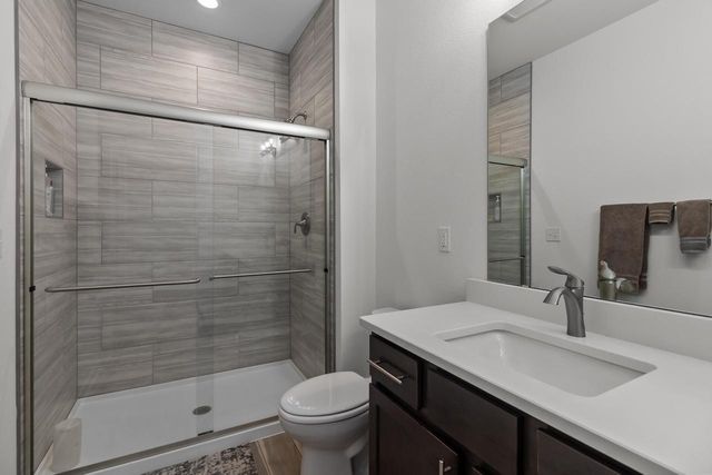 2689 Mapleton AVENUE, East Troy, WI 53120