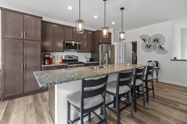 2689 Mapleton AVENUE, East Troy, WI 53120