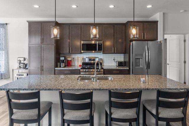 2689 Mapleton AVENUE, East Troy, WI 53120