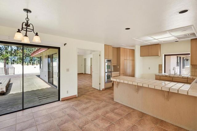 31021 Camphora Road, Soledad, CA 93960