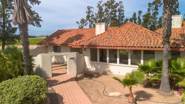 31021 Camphora Road, Soledad, CA 93960