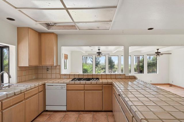 31021 Camphora Road, Soledad, CA 93960