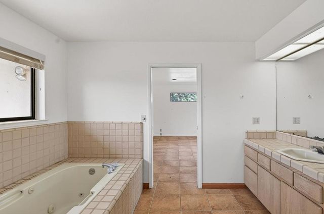 31021 Camphora Road, Soledad, CA 93960